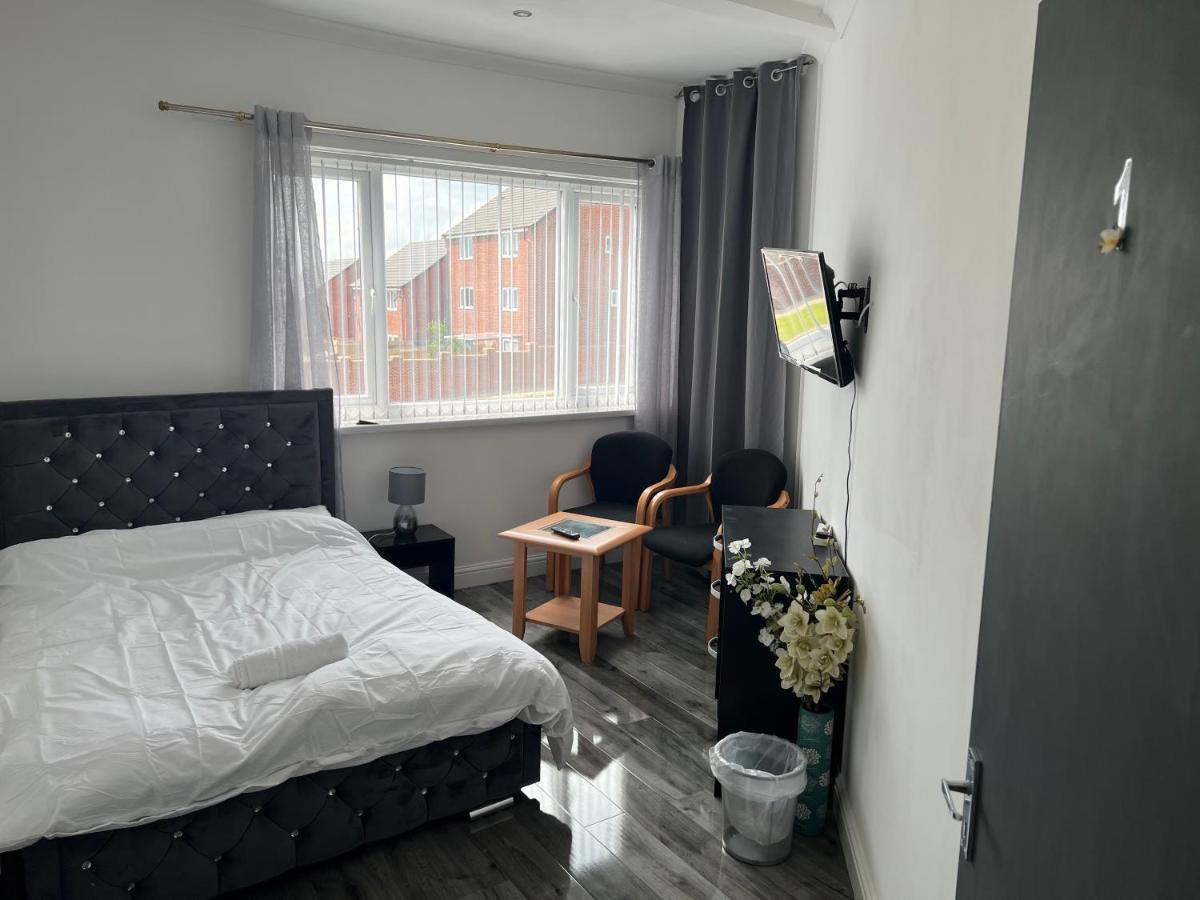Zams Rooms Stoke-on-Trent Eksteriør billede